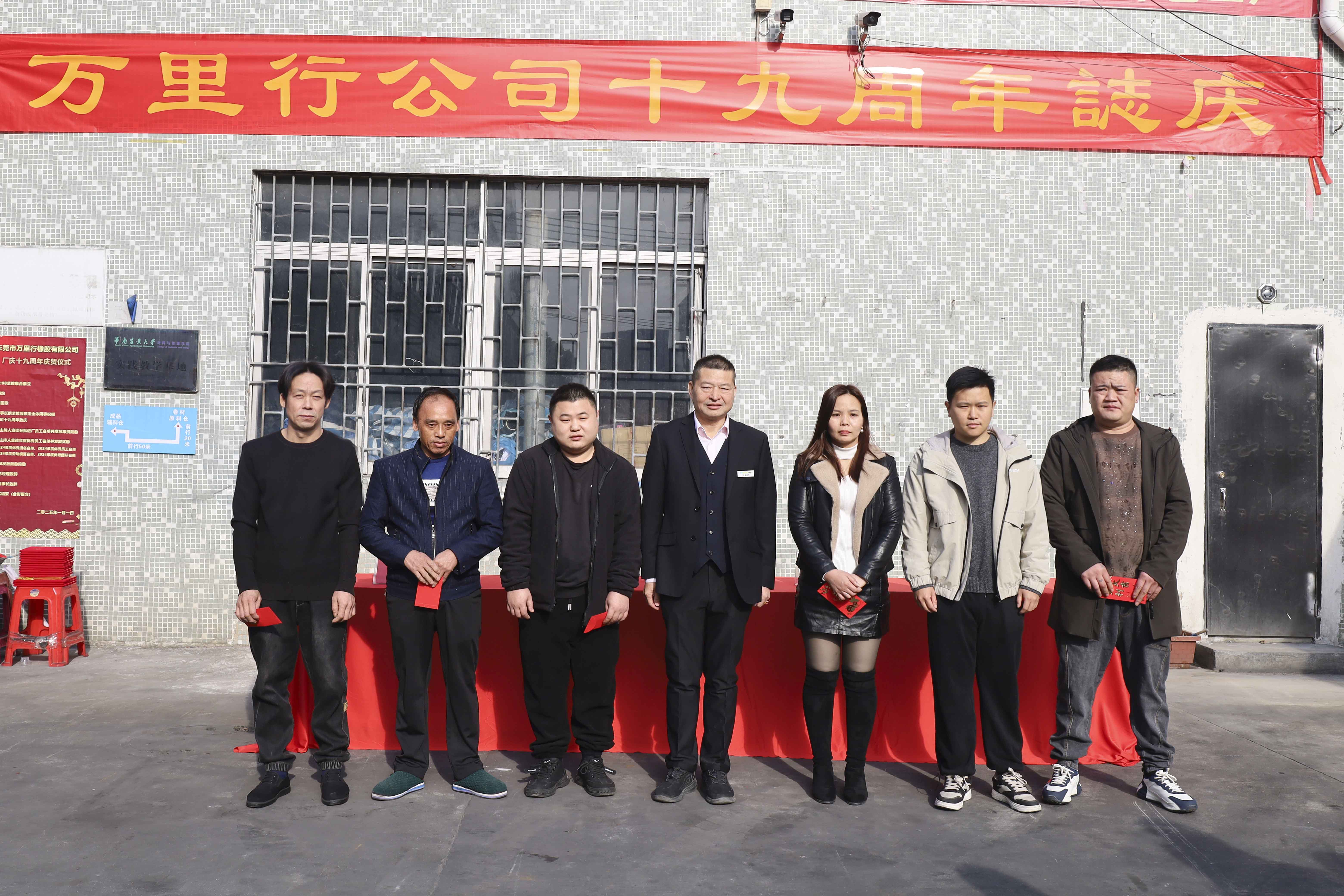 1736233096553029.jpg 1736233096553029.jpg