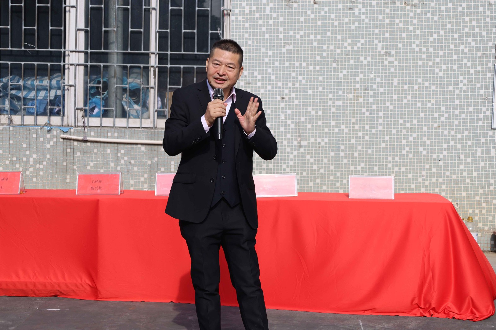 1736234272450551.jpg 1736234272450551.jpg